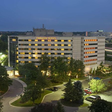 Embassy Suites By Hilton Detroit Troy Auburn Hills Extérieur photo