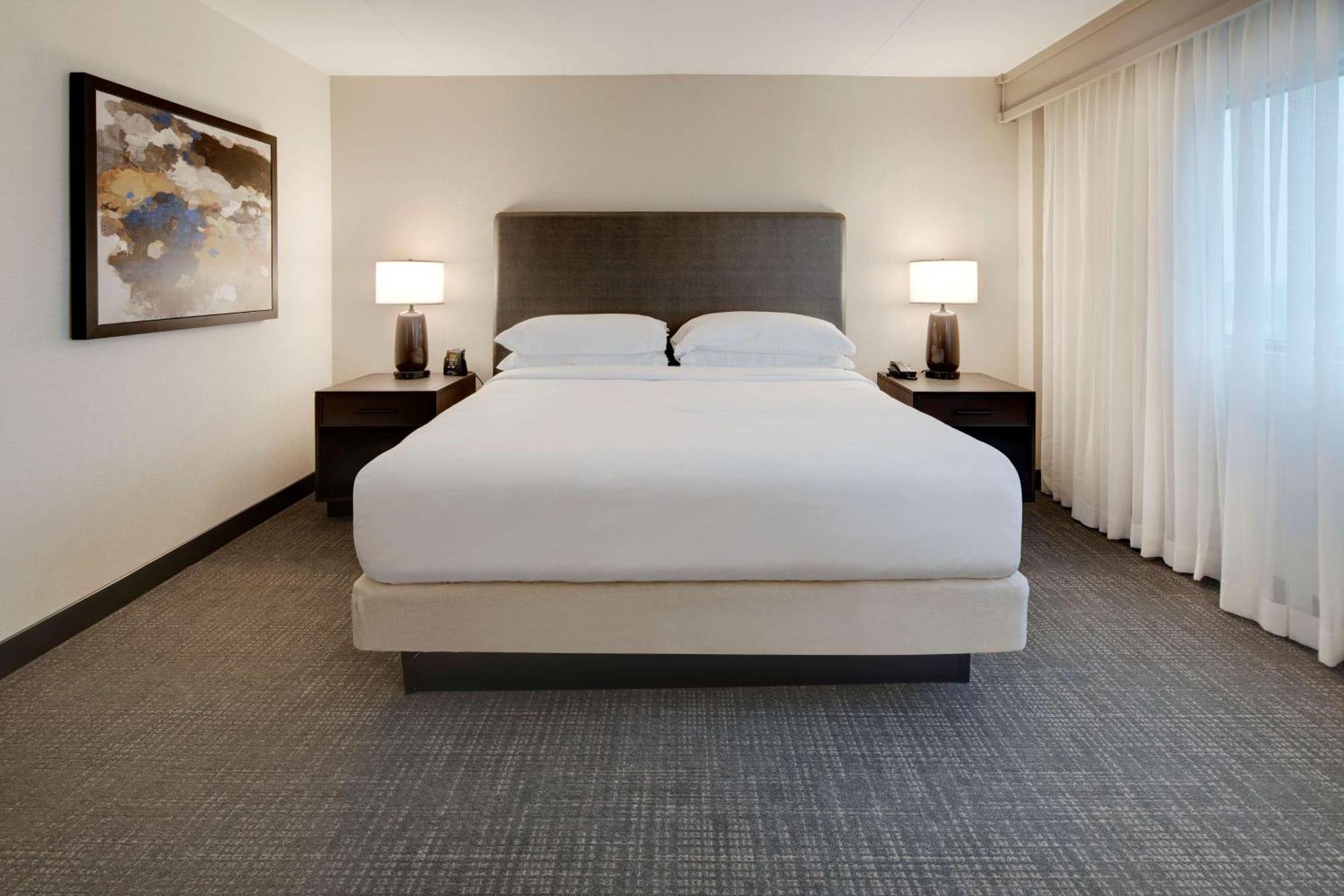 Embassy Suites By Hilton Detroit Troy Auburn Hills Extérieur photo