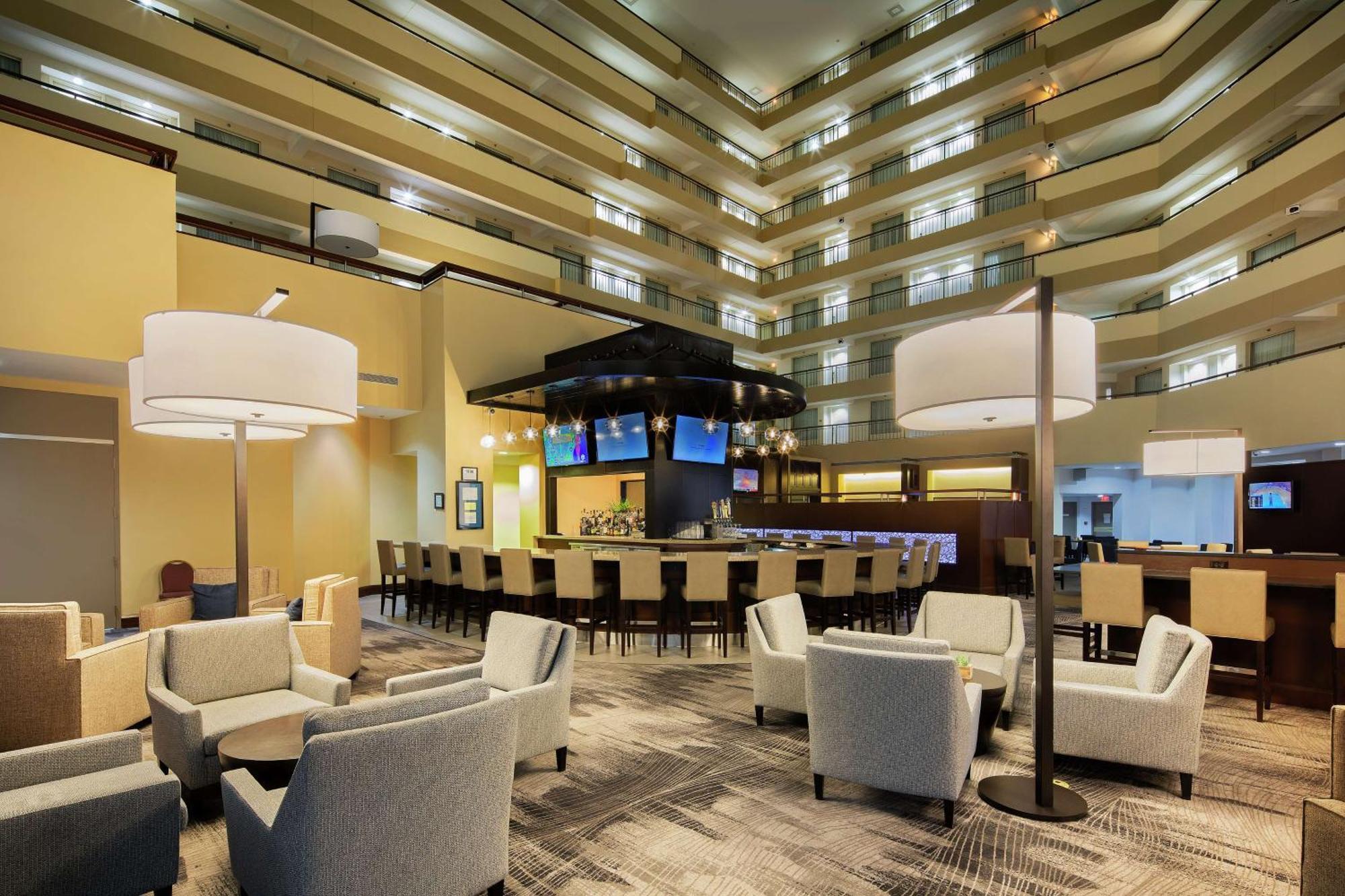 Embassy Suites By Hilton Detroit Troy Auburn Hills Extérieur photo