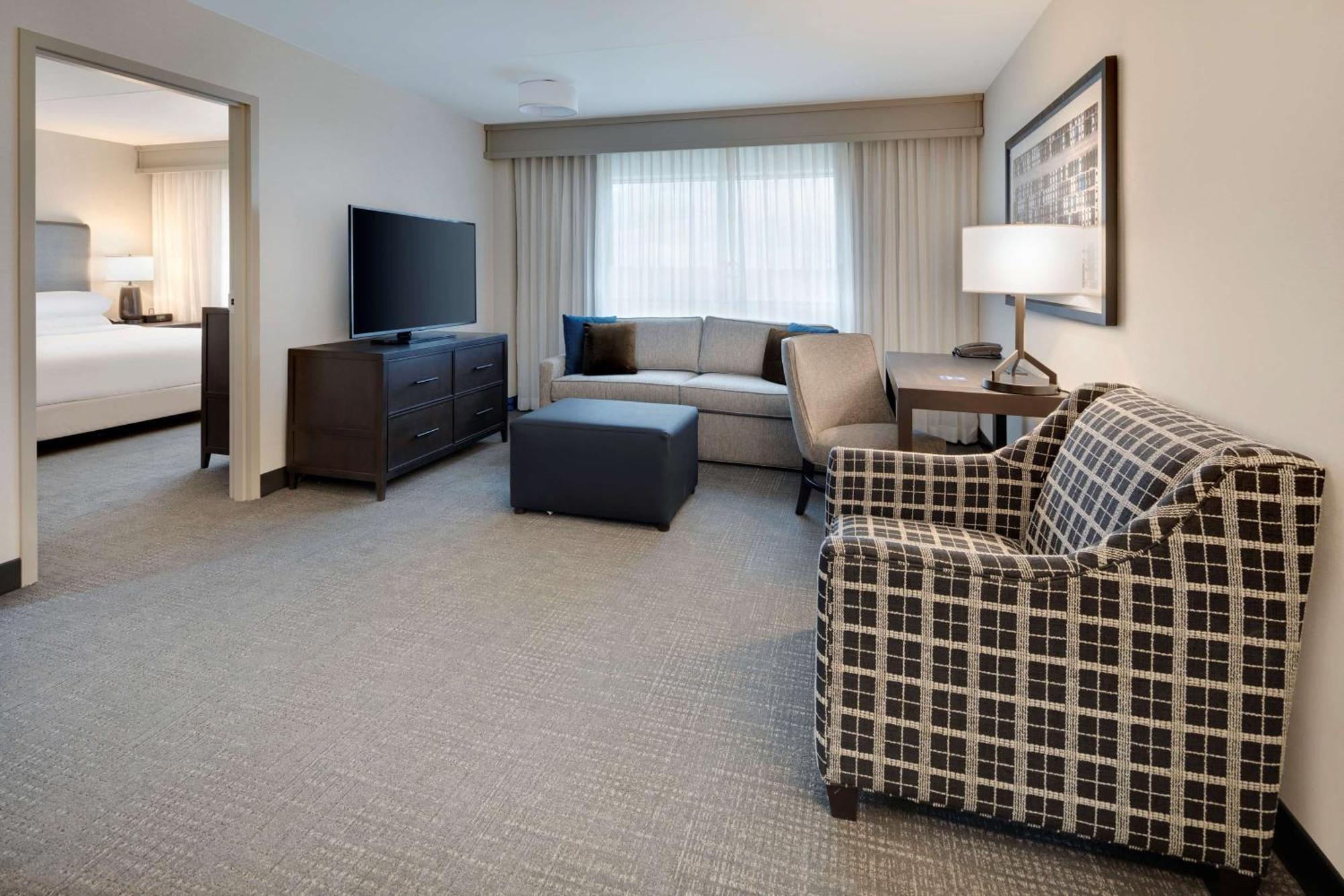 Embassy Suites By Hilton Detroit Troy Auburn Hills Extérieur photo