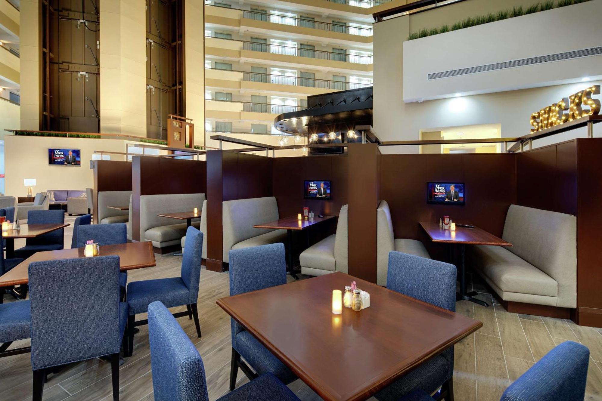 Embassy Suites By Hilton Detroit Troy Auburn Hills Extérieur photo