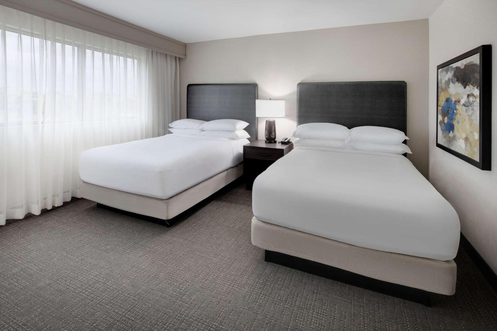 Embassy Suites By Hilton Detroit Troy Auburn Hills Extérieur photo